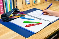 Rollerpen PILOT friXion medium zwart blister à 3 stuks-1